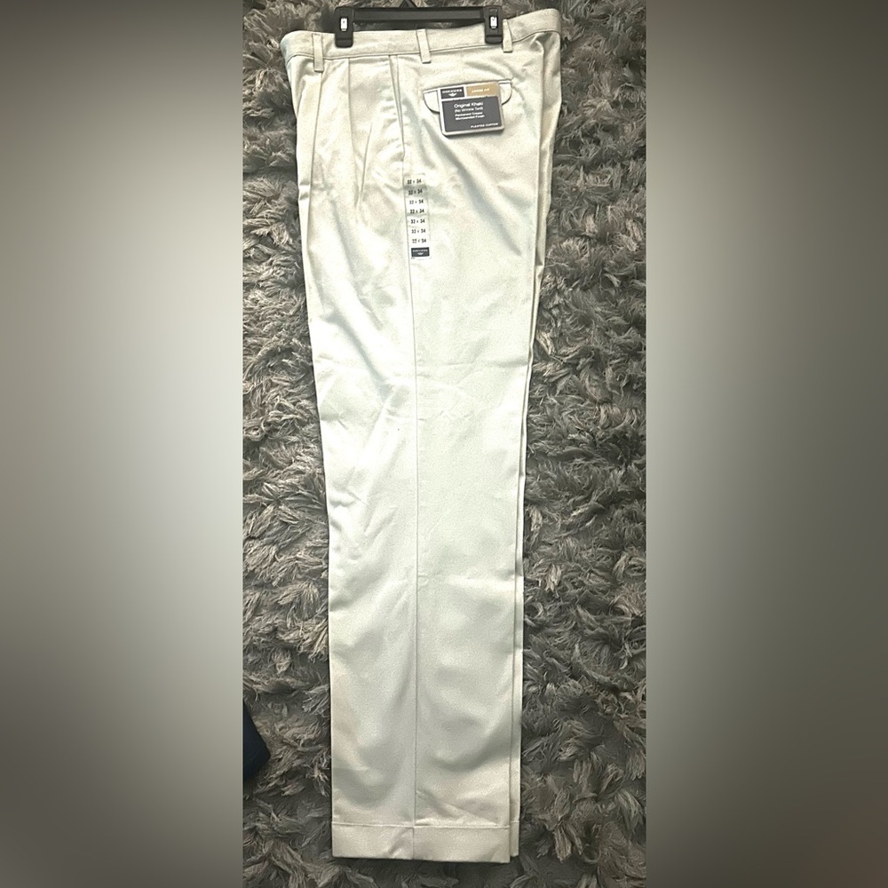 NEW w/ TAGS! Men’s Original Khaki, Dress Pants by Dockers